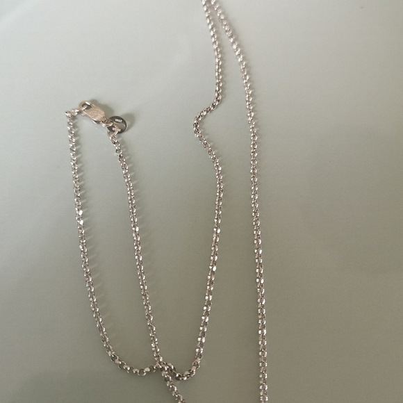 Jewelry - Beautiful 14k white gold necklace